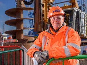Supporting image for story: Mum-of-one makes history after being hired as UK's first ever female rig driver