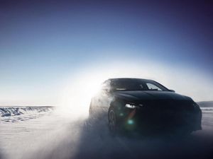 Supporting image for story: New Hyundai i20 N prototype showcased winter testing