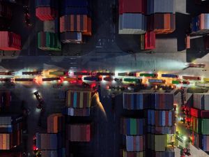 Supporting image for story: China vows to fight tariffs to the end, saying trade with US already in balance