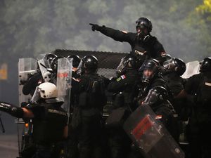 Supporting image for story: Tensions soar in Serbia as protesters clash with police