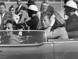 Supporting image for story: Previous assassinations and other political violence targeting US presidents