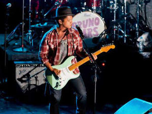 Supporting image for story: Concert review: Bruno Mars at Birmingham O2 Academy