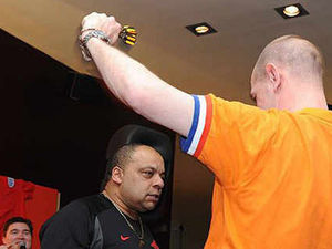 Supporting image for story: Roland Scholten meets his match