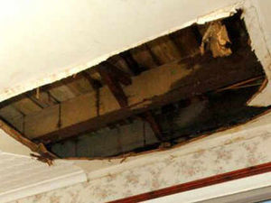 Supporting image for story: Burst pipes 'are not genuine emergency'