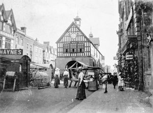 Bridgnorth High Street and Bridgnorth Town Hall on a summer's day around 1910