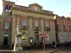 Supporting image for story: Classical music treat for Kidderminster