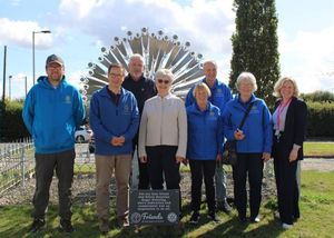 A lasting tribute has been unveiled in memory of Roger Whitting at The Robert Jones and Agnes Hunt Orthopaedic Hospital