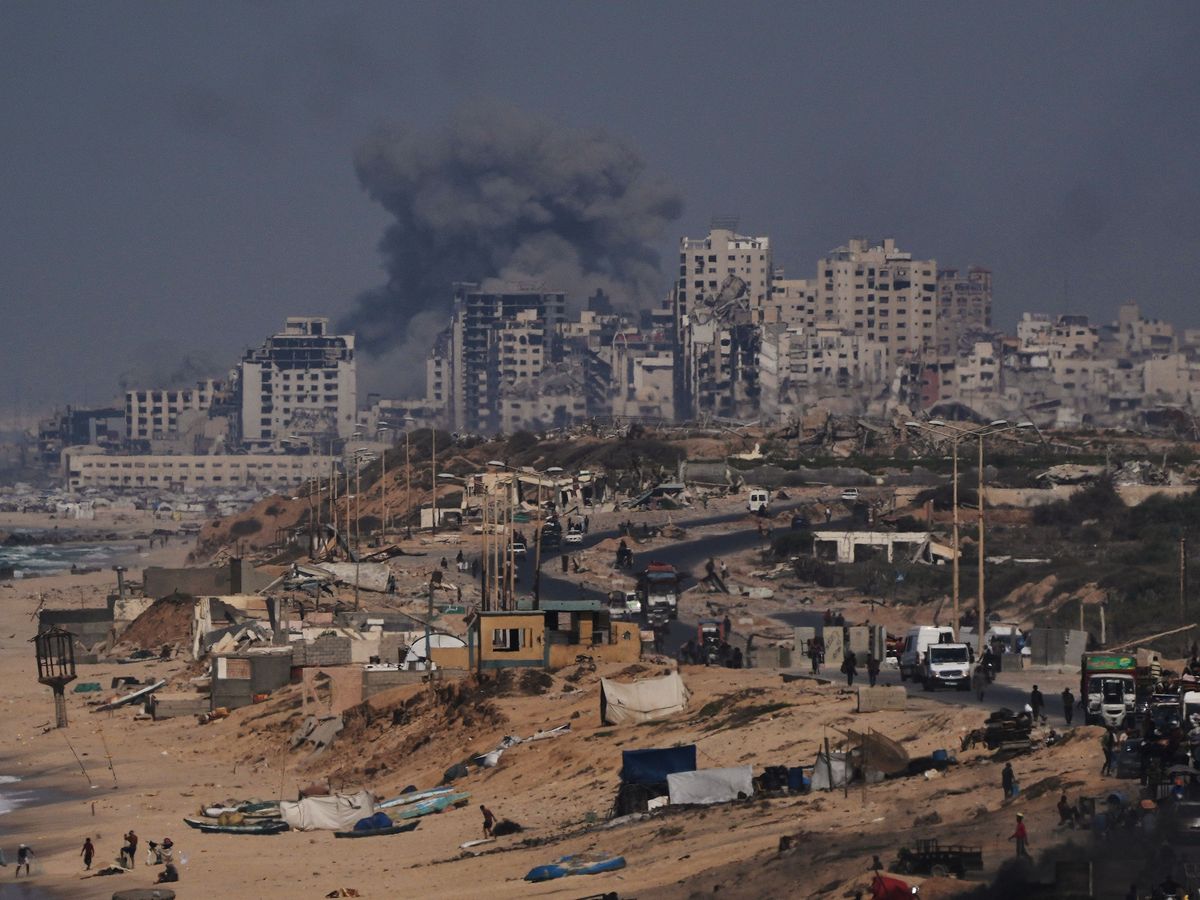 Israeli strikes kill more than 30 in Gaza amid Netanyahu defiance