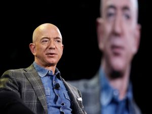 Supporting image for story: Jeff Bezos sells nearly 12m Amazon shares worth at least 2bn dollars