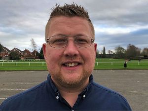 Supporting image for story: Newport Town Council agrees to go 'paper-lite'