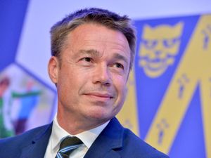 Supporting image for story: Big Interview: Graeme Le Saux on England, Gareth Southgate and national prospects