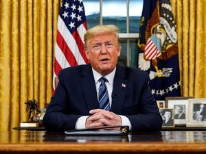 Supporting image for story: Trump suspends all travel between US and continental Europe