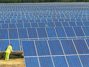 Supporting image for story: Bright idea for 14,000 solar panels on factory roof