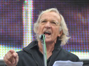 Supporting image for story: Journalist and documentarian John Pilger dies at 84
