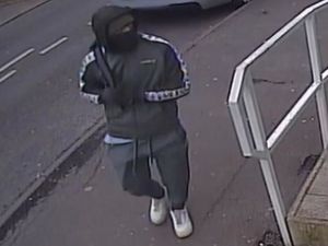 Supporting image for story: Would-be robber flees Telford shop empty-handed as members of the public step in