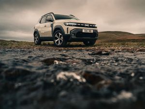 Supporting image for story: These are the best hybrid SUVs on sale