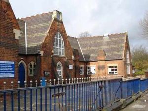 Supporting image for story: Walsall MP joins battle for £1m school funding