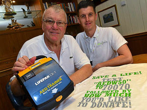 Supporting image for story: How defibrillator saved former Wolves director Kevin Threlfall's life