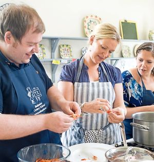 Magic ingredients – Rachel at a cookery class