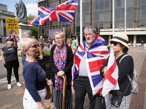 Supporting image for story: Anti-immigrant protesters face off with counter-demonstrators in Portsmouth
