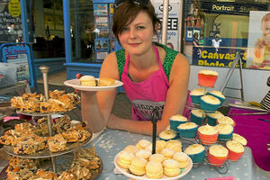 Lindsay Chaplin, from Lindsays Cakery, had plenty of sweet
treats on offer to food festival shoppers