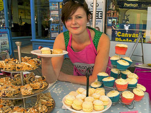 Supporting image for story: Thousands have fun in sun at events across region