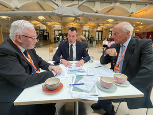 Supporting image for story: South Shropshire MP calls for crackdown on rogue car washes