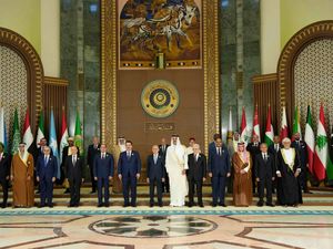 Supporting image for story: Arab leaders promise to work on Gaza reconstruction and press for ceasefire