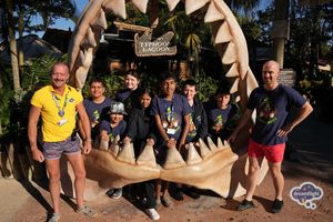 From left to right: Stew Mason with patients Rian, Jai, Lailah, Mehrab, Saqib, Riley, Ella and Physiotherapist Adam Spinks. 