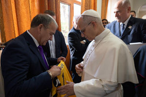 Jim Sharma meets with Pope Leo XIV in Istanbul