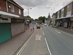 Supporting image for story: Firefighters rush to Sedgley High Street - residents told to 'avoid the area'