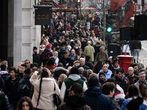 Supporting image for story: Number of Christmas Eve shoppers jumps to ‘unusual’ level amid rail strikes