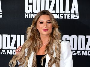 Supporting image for story: Pregnant Dani Dyer reveals gender of identical twins