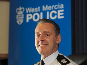 Supporting image for story: Police urge people to raise alarm on lockdown breaches after quiet Easter weekend