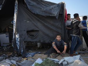 Supporting image for story: Qatar suspends mediation efforts on Gaza conflict