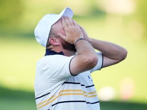Supporting image for story: Shane Lowry blows one-shot lead to lose Dubai Invitational to Nacho Elvira
