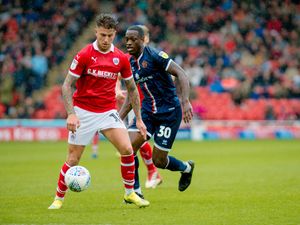 Supporting image for story: Barnsley 1 Walsall 1 - Report and pictures