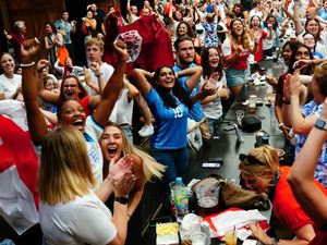 Supporting image for story: Lionesses dump old enemy out of World Cup and reach final in comprehensive win