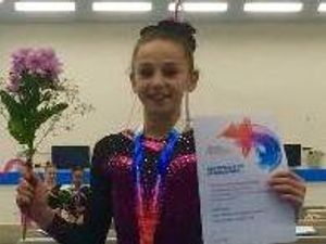 Supporting image for story: Mia wows the gymnastic judges