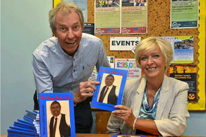 Supporting image for story: Black Country comedian Tommy Mundon launches biography