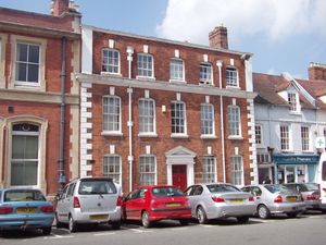 Supporting image for story: Descendants of Bridgnorth doctor who died over a century ago will come together in town next week