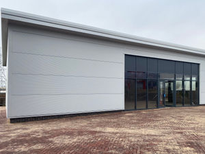 Supporting image for story: Hortons delivers new Greggs store