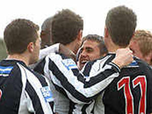 Supporting image for story: Rangers lose Crewe loan star