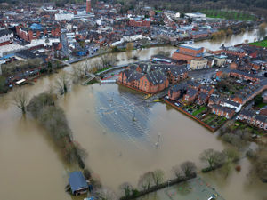 Supporting image for story: Shropshire weather: Towns braced for more flooding following warnings of further rain