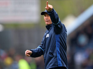 Supporting image for story: Tony Pulis hits out at keyboard warriors after praising West Brom's travelling support