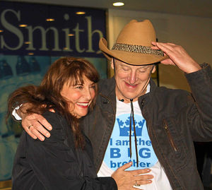 John Haydon finally meets his sister Diane at the train station