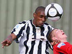 Supporting image for story: Rangers look for new Johnson deal