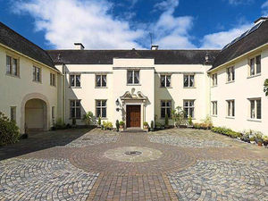 Supporting image for story: Time to learn Klingon, earthlings