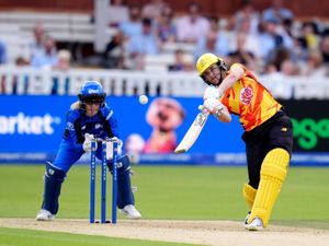 Supporting image for story: Nat Sciver-Brunt helps Trent Rockets to first Hundred win