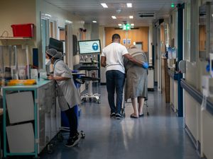 Supporting image for story: Number of patients in hospital with norovirus jumps 45%